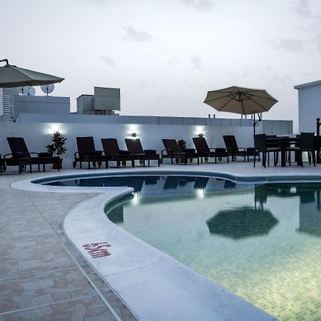 The View Al Barsha Hotel Apartments Dubái Exterior foto
